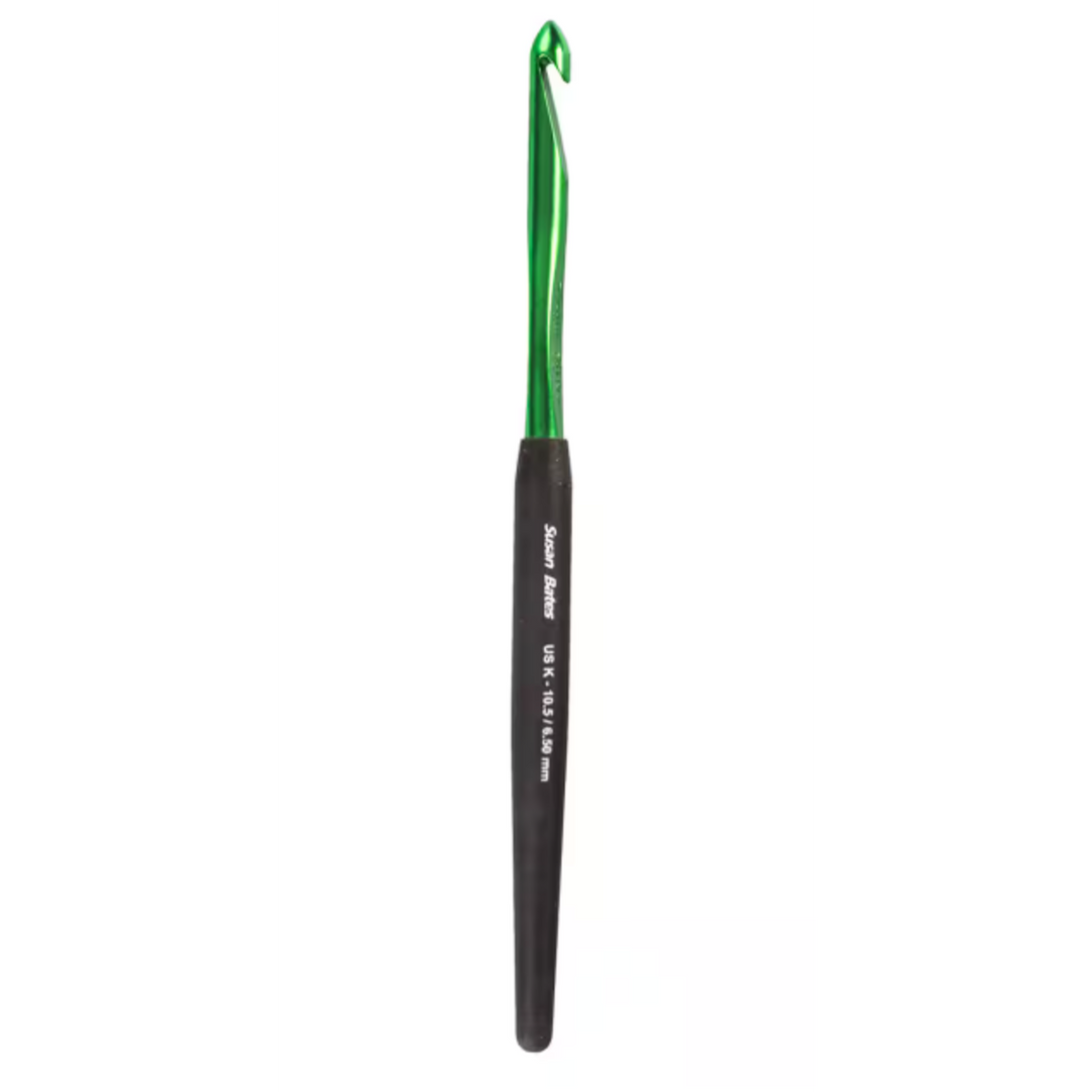 Susan Bates - Aluminum and Plastic Crochet Hook - 6.5mm - K-10.5