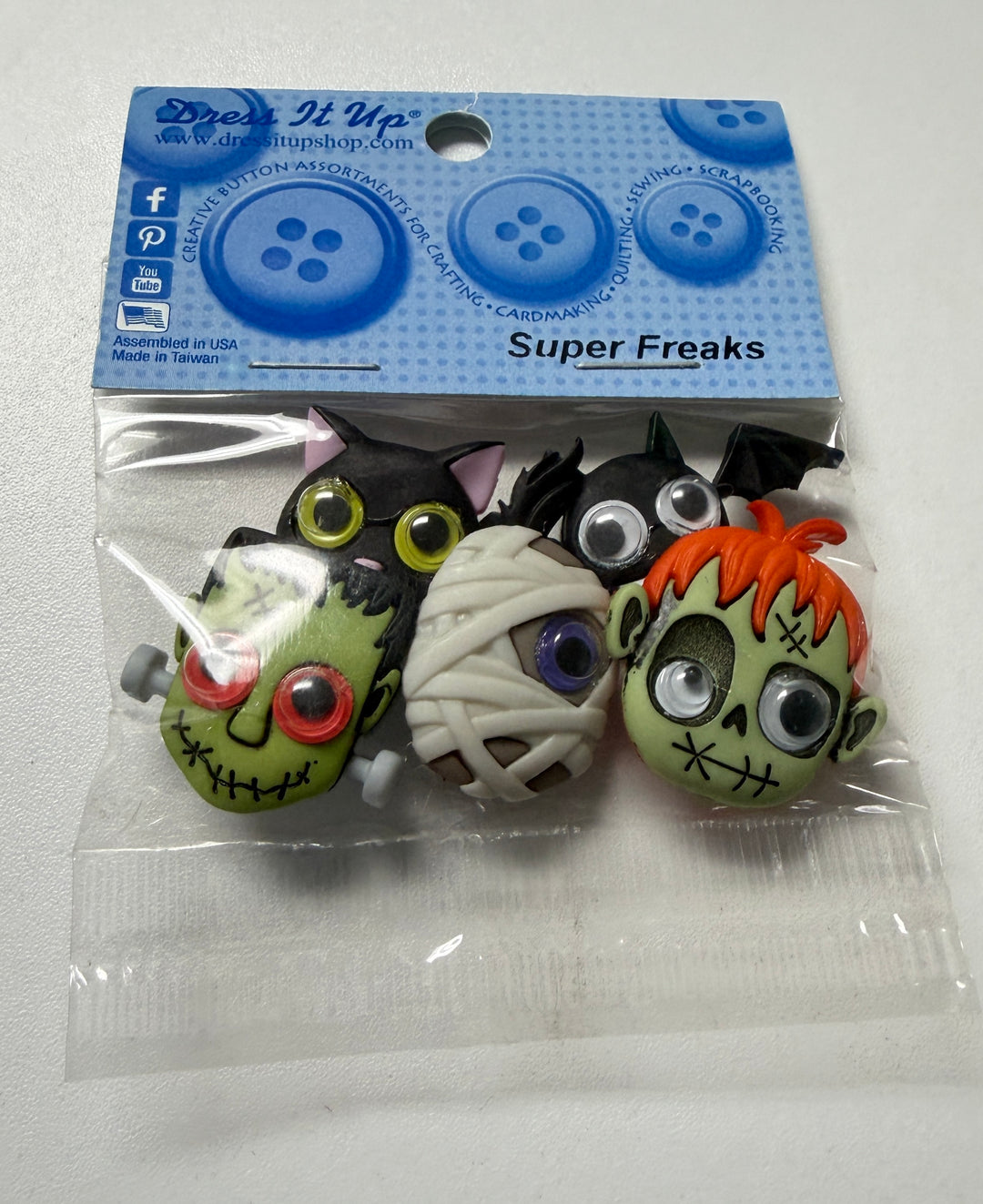 Dress it Up - Super Freaks